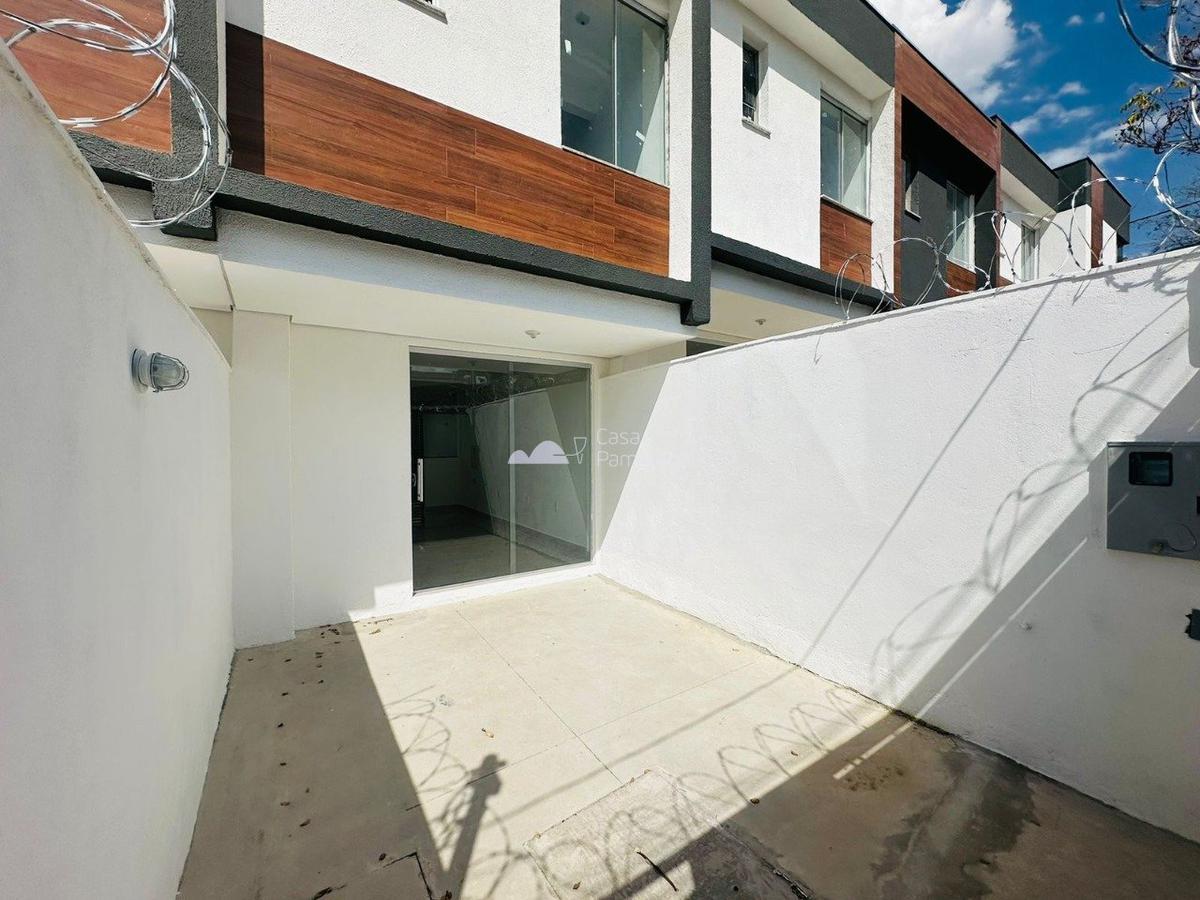 Casa, Piratininga (venda Nova), 2 Quartos, 1 Vaga, 2 Suítes