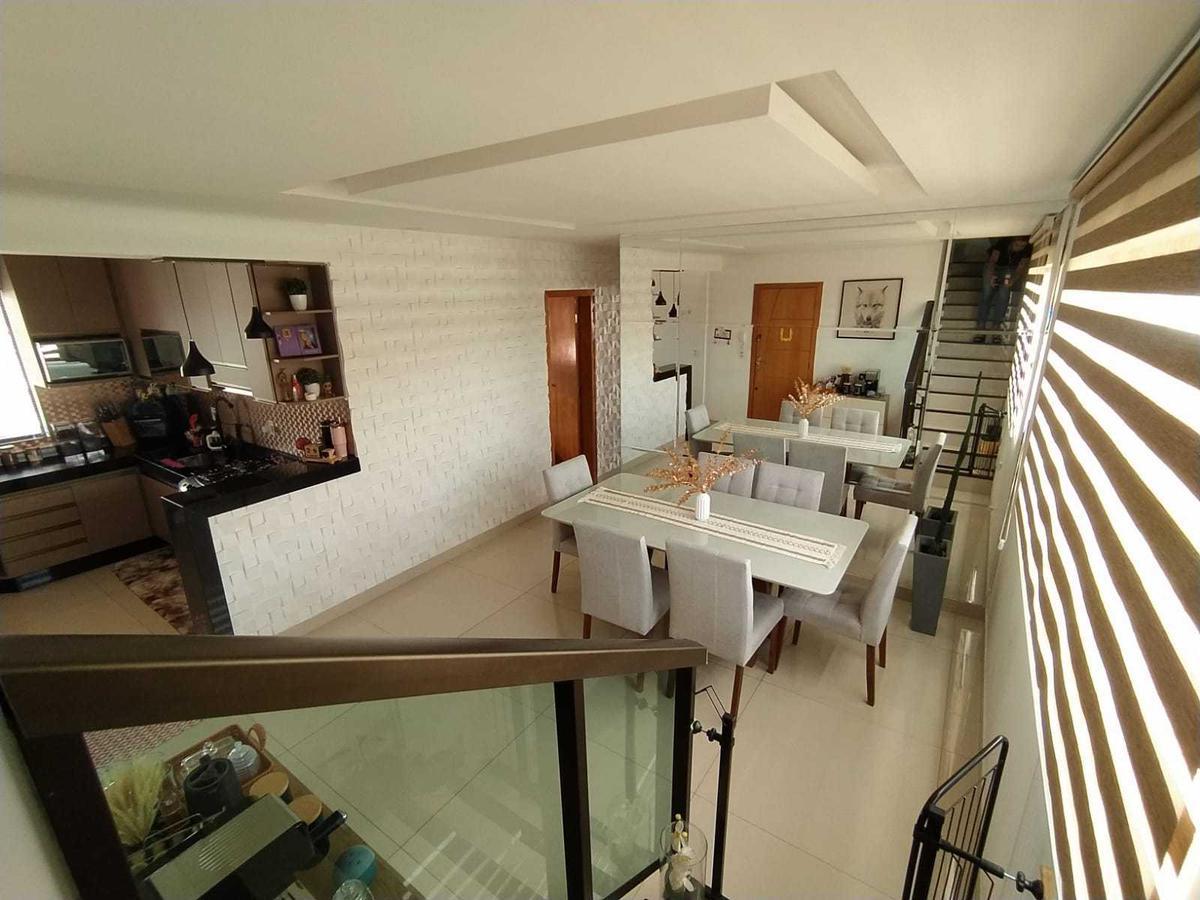 Cobertura, Palmeiras, 3 Quartos, 2 Vagas, 1 Suíte