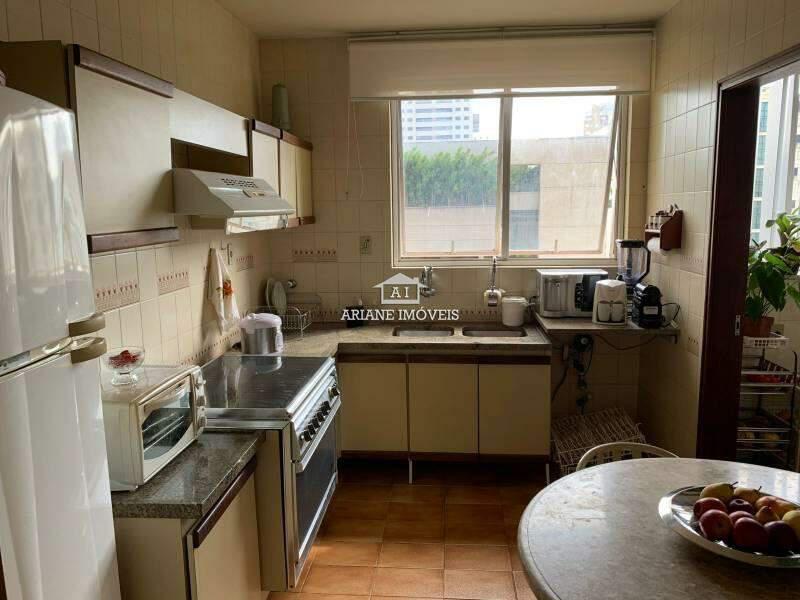 Apartamento, Lourdes, 4 Quartos, 3 Vagas, 1 Suíte