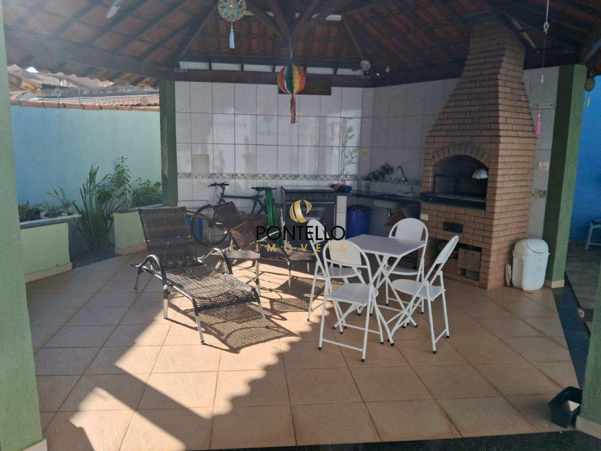 Casa, Esperança, 3 Quartos, 8 Vagas, 1 Suíte