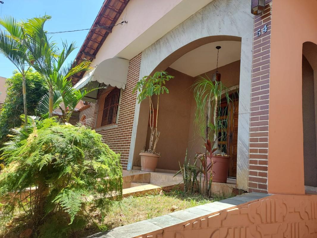 Casa, Santa Inês, 3 Quartos, 2 Vagas, 2 Suítes