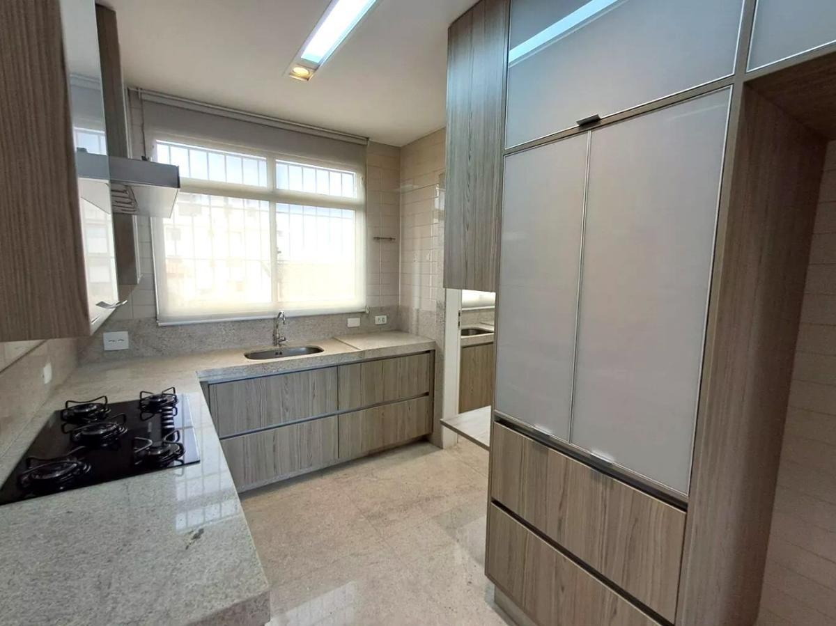 Apartamento, Sagrada Família, 4 Quartos, 2 Vagas, 1 Suíte