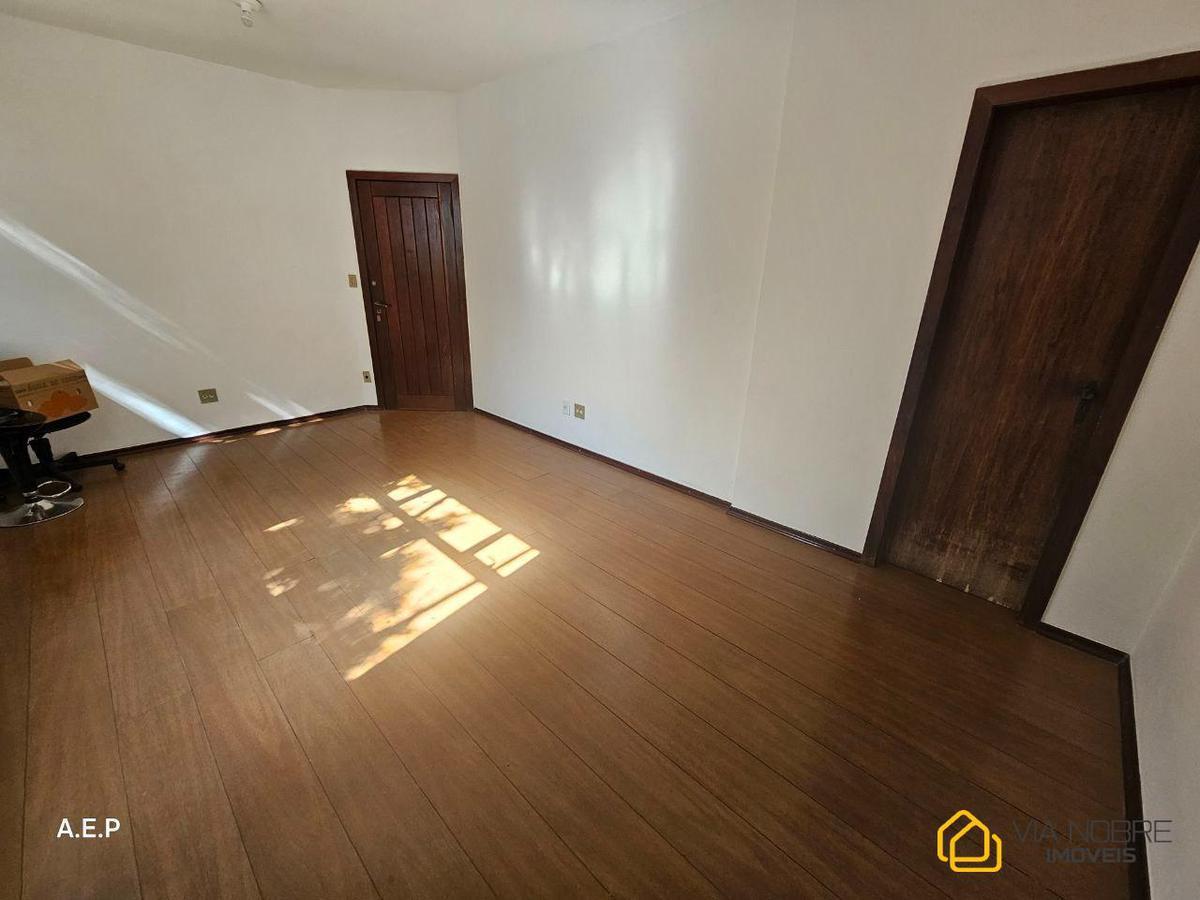 Sala, Savassi