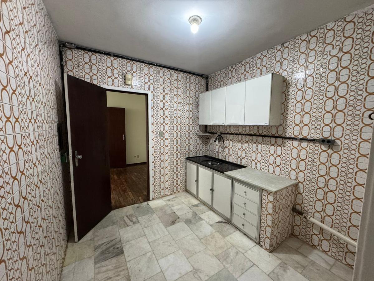 Apartamento, Colégio Batista, 3 Quartos, 1 Vaga