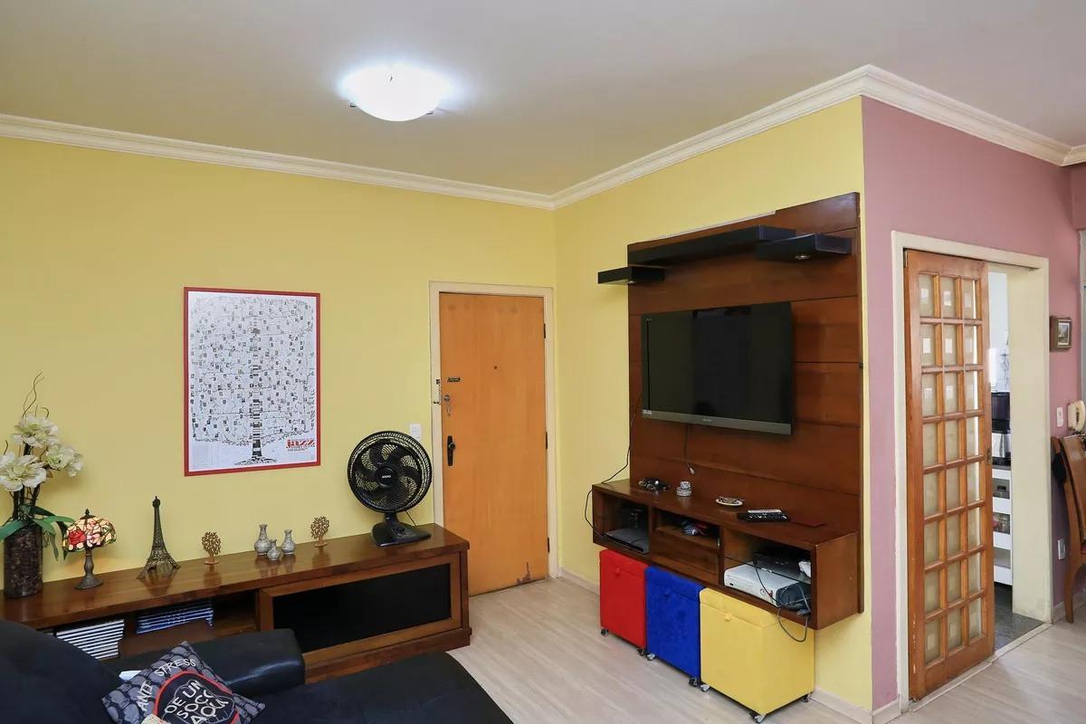 Apartamento, Sagrada Família, 3 Quartos, 1 Vaga, 1 Suíte