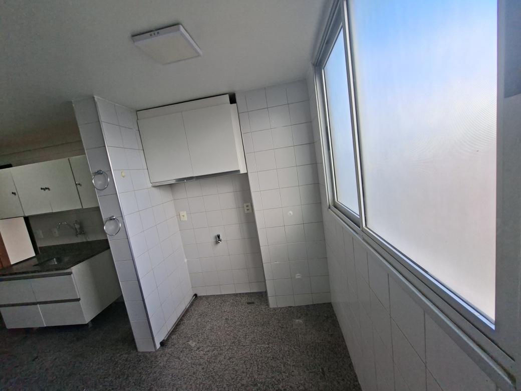 Apartamento, Savassi, 3 Quartos, 2 Vagas, 1 Suíte