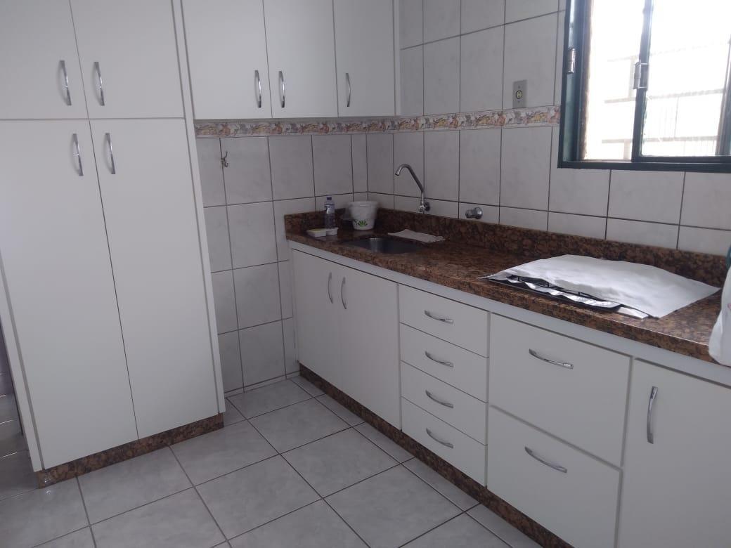 Casa, Nova Suíssa, 4 Quartos, 2 Vagas