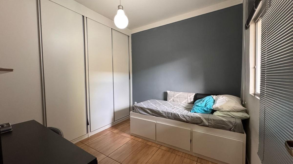 Casa, Santa Efigênia, 6 Quartos, 2 Vagas, 1 Suíte