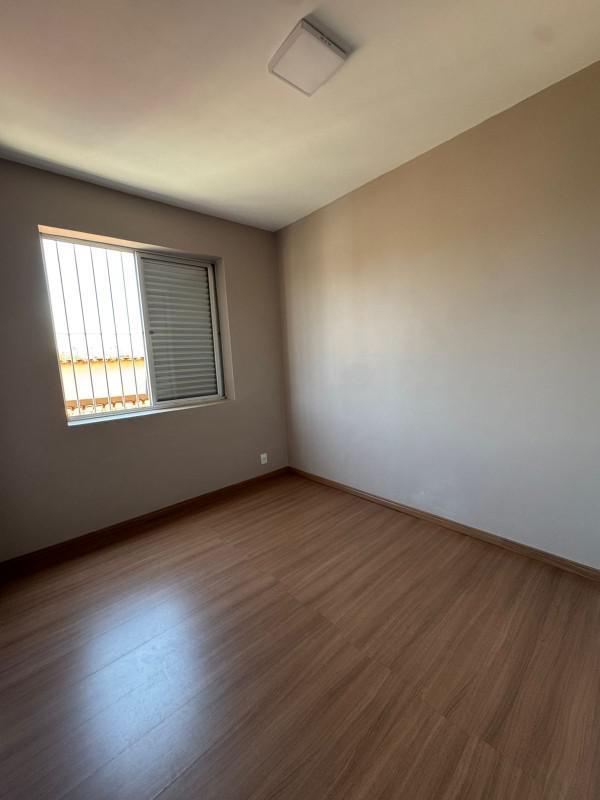 Apartamento, Carlos Prates, 2 Quartos, 1 Vaga