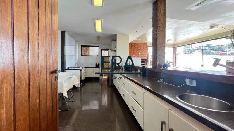 Casa, Mangabeiras, 4 Quartos, 4 Vagas, 2 Suítes