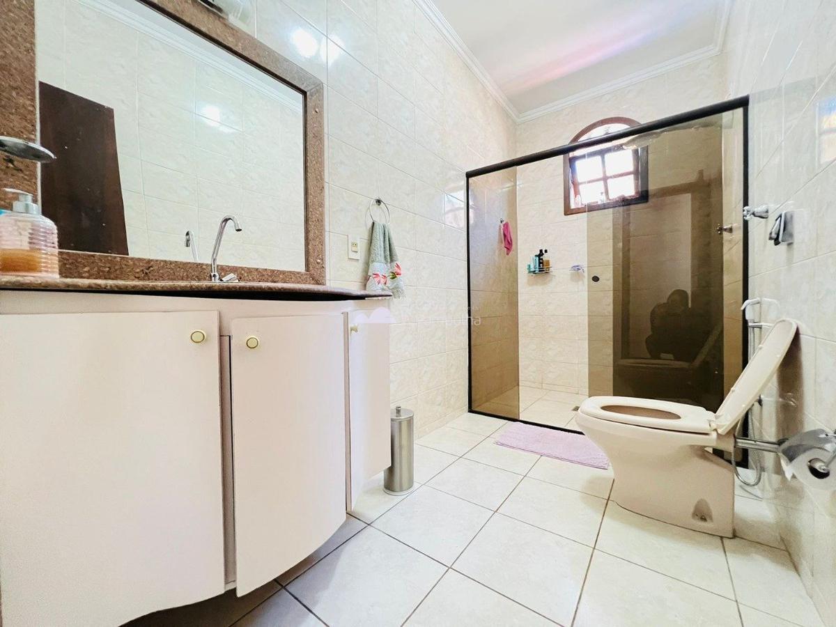 Casa, Santa Amélia, 4 Quartos, 2 Vagas, 1 Suíte