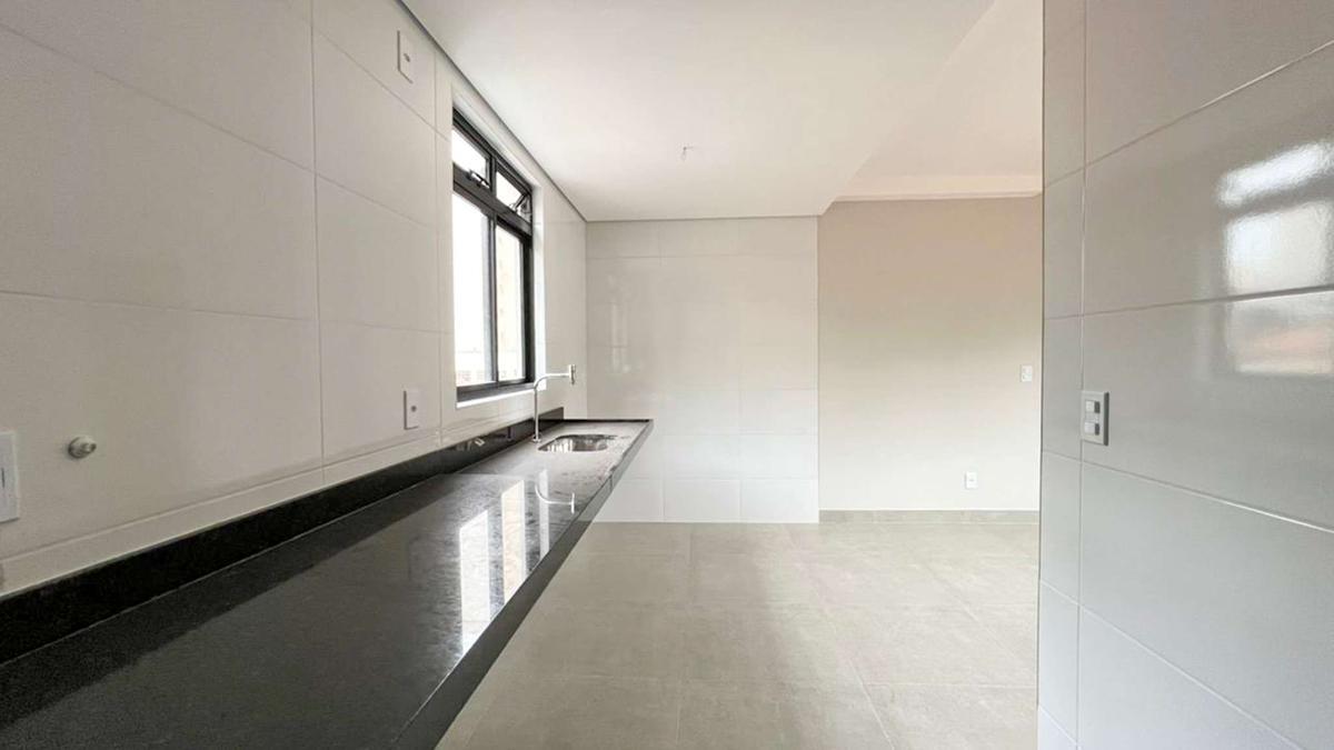 Apartamento, São Pedro, 2 Quartos, 2 Vagas, 2 Suítes