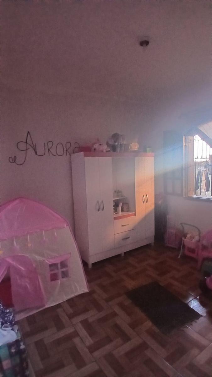 Casa, Parque Turistas, 2 Quartos, 3 Vagas