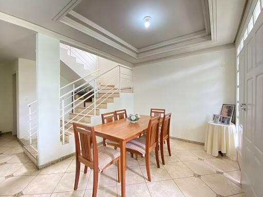 Casa, Iguaçu, 3 Quartos, 3 Vagas, 1 Suíte