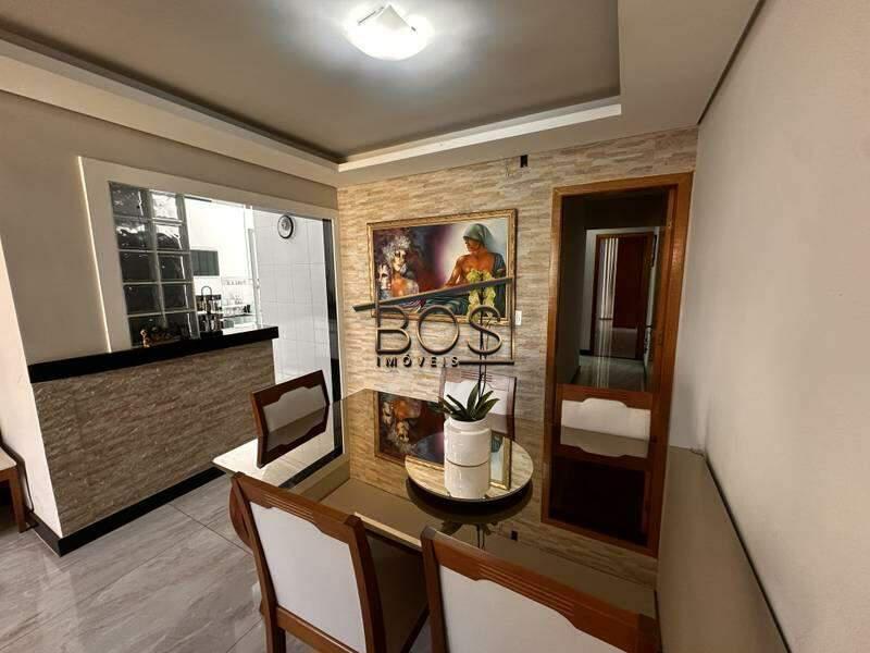 Casa, Fernão Dias, 3 Quartos, 2 Vagas, 1 Suíte