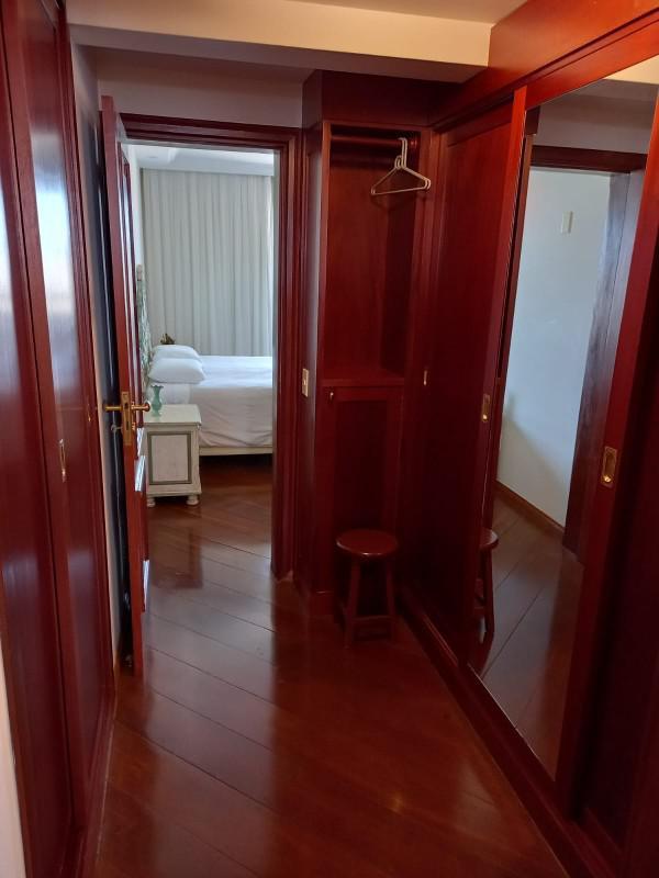 Apartamento, Centro, 4 Quartos, 2 Vagas, 1 Suíte