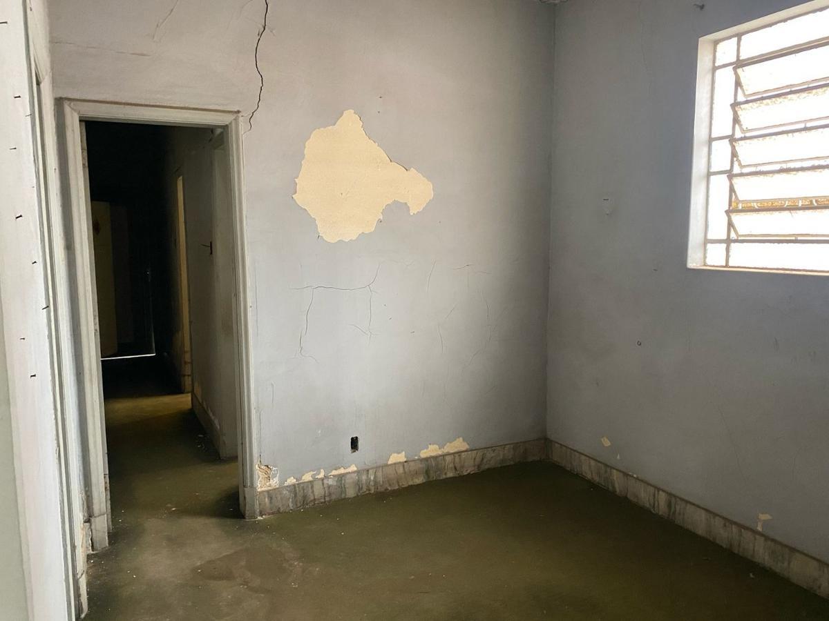 Casa, Floresta, 5 Quartos, 3 Vagas, 1 Suíte