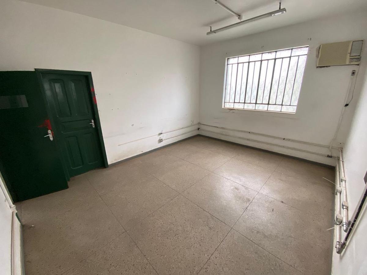 Prédio, São Francisco, 0 Quarto, 20 Vagas