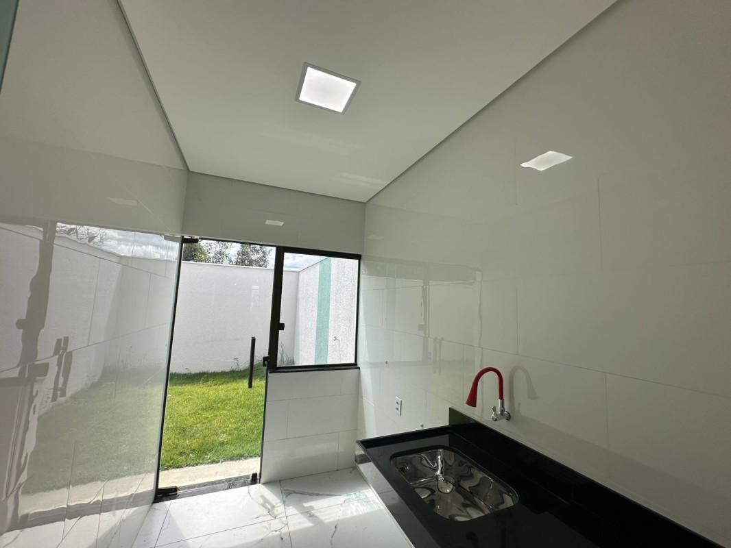 Casa, Espírito Santo, 3 Quartos, 4 Vagas, 1 Suíte