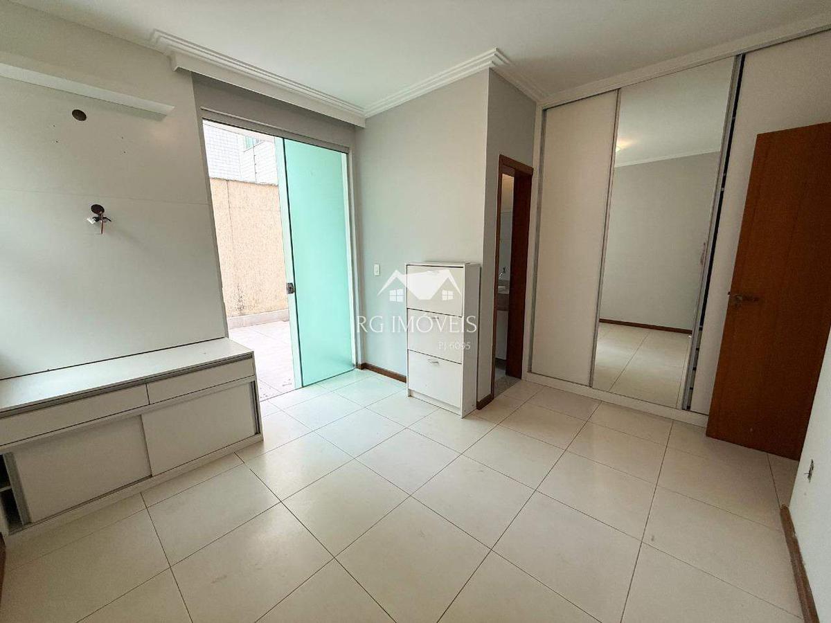 Apartamento, Diamante, 4 Quartos, 2 Vagas, 1 Suíte