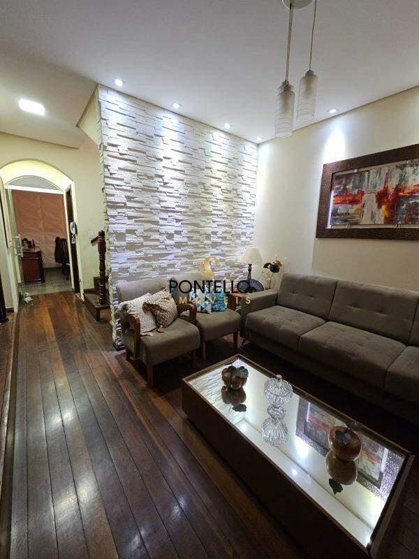 Casa, Céu Azul, 4 Quartos, 8 Vagas, 1 Suíte