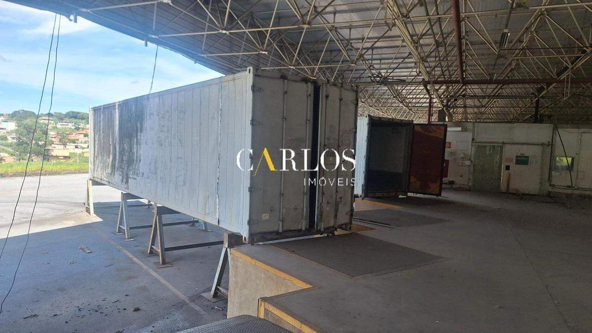 Galpão, Liberdade, 104 Vagas