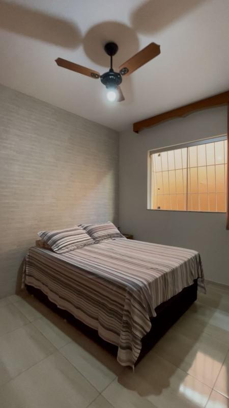 Casa, Castelo, 4 Quartos, 3 Vagas, 1 Suíte