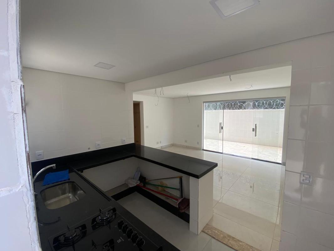 Apartamento, Cruzeiro, 2 Quartos, 2 Vagas, 1 Suíte