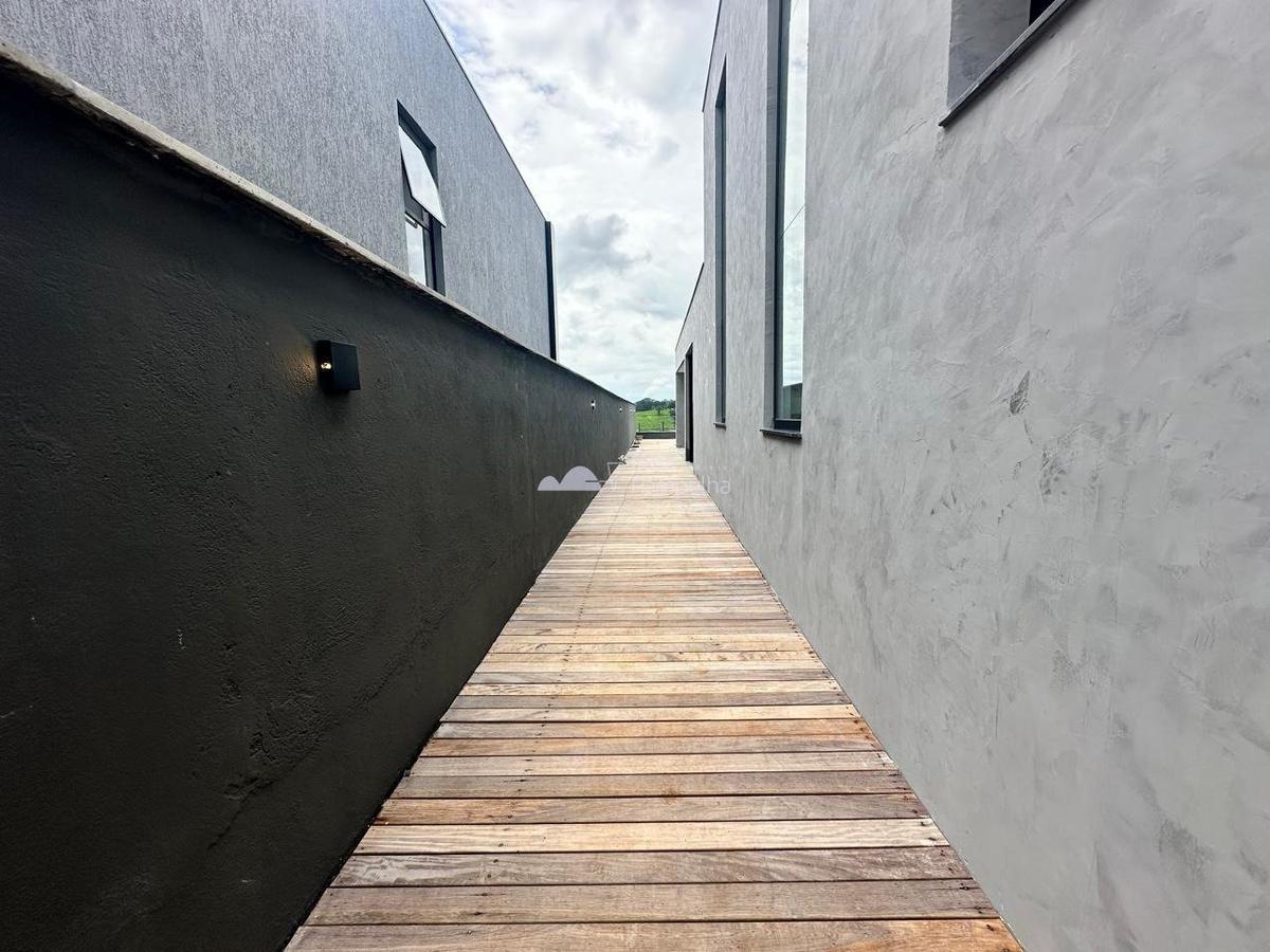 Casa, Gran Park, 4 Quartos, 4 Vagas, 2 Suítes