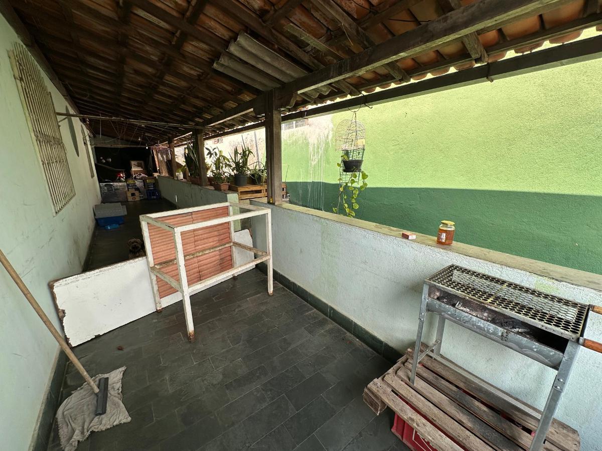 Casa, Santa Rosa, 4 Quartos, 8 Vagas, 2 Suítes