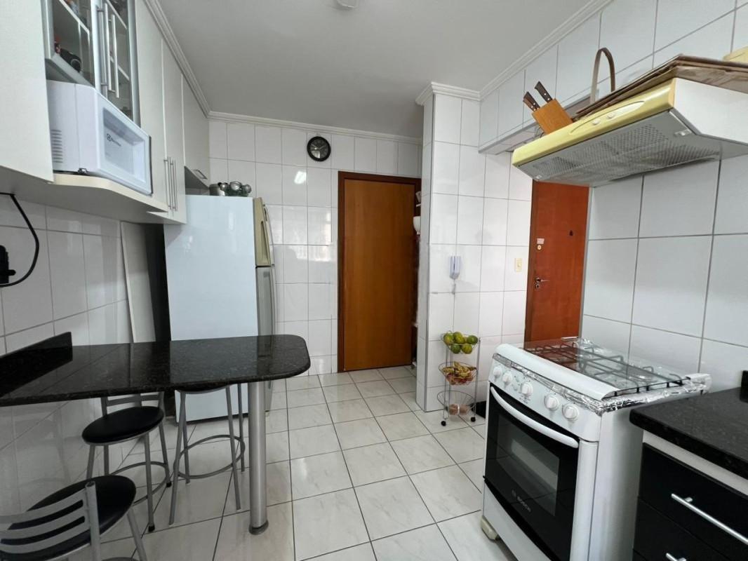Apartamento, Castelo, 3 Quartos, 2 Vagas, 1 Suíte