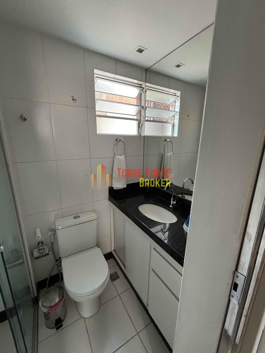 Cobertura, Estoril, 3 Quartos, 2 Vagas, 1 Suíte