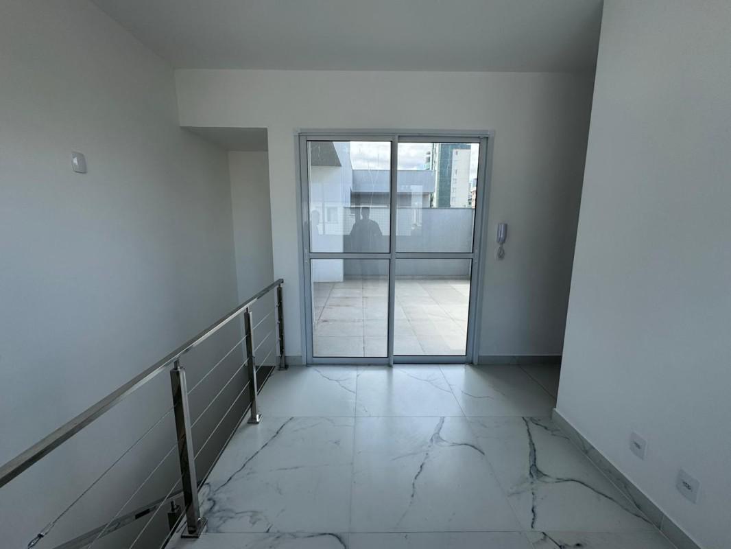 Cobertura, Padre Eustáquio, 2 Quartos, 2 Vagas, 1 Suíte