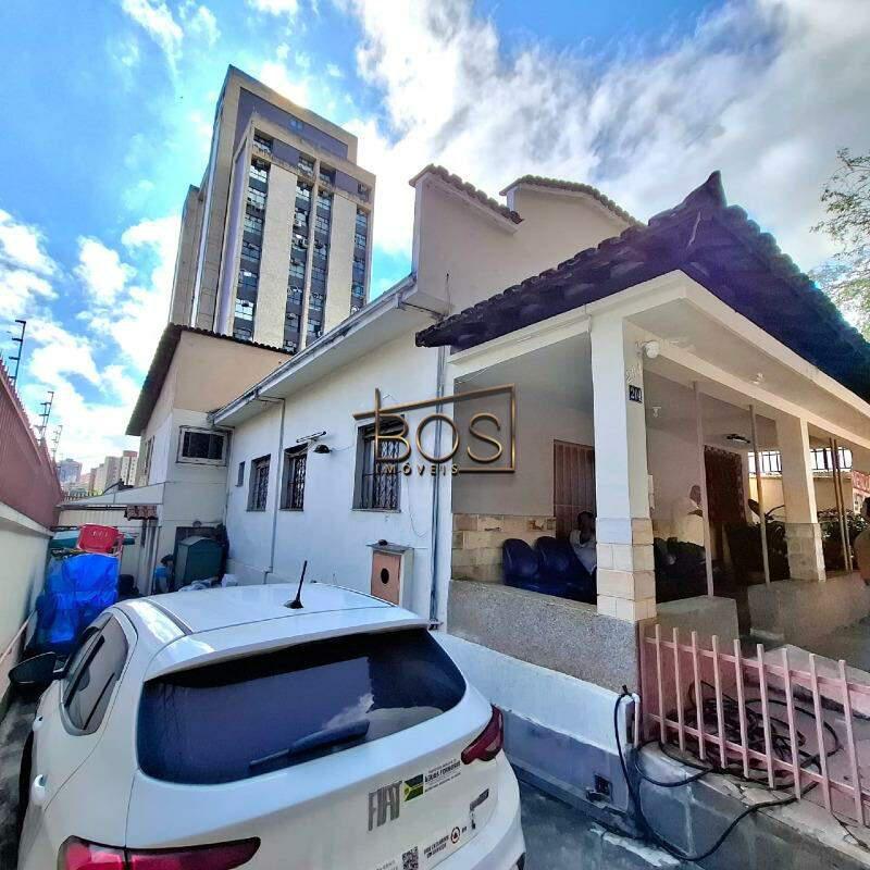 Casa, Santa Efigênia, 5 Quartos, 2 Vagas