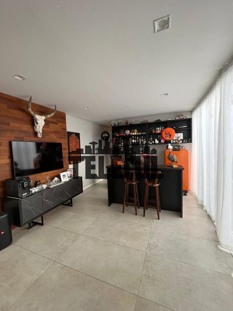 Casa, Campos Elíseos, 3 Quartos, 5 Vagas, 1 Suíte