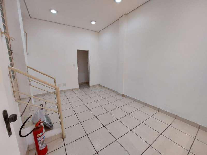 Andar, Centro, 0 Quarto, 0 Vaga