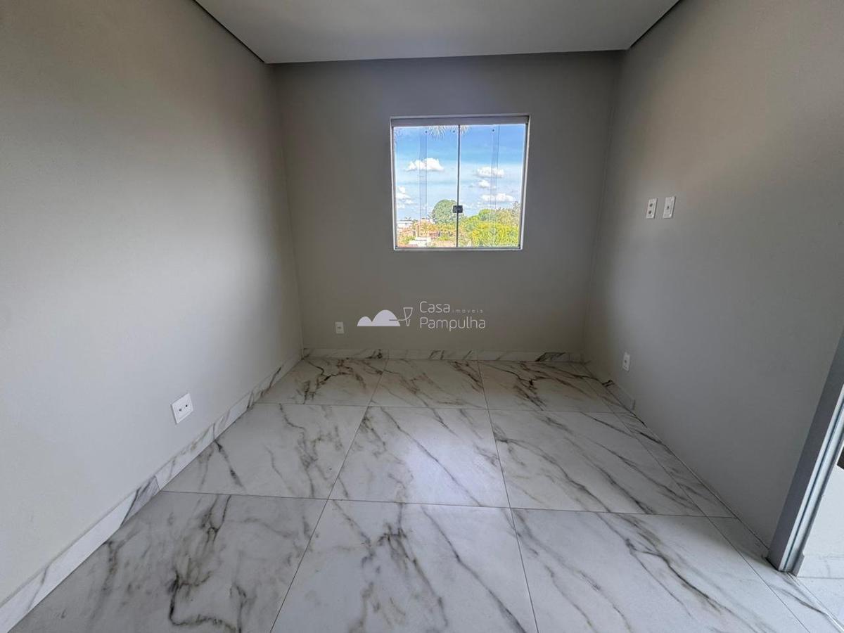 Casa, Trevo, 3 Quartos, 3 Vagas, 2 Suítes