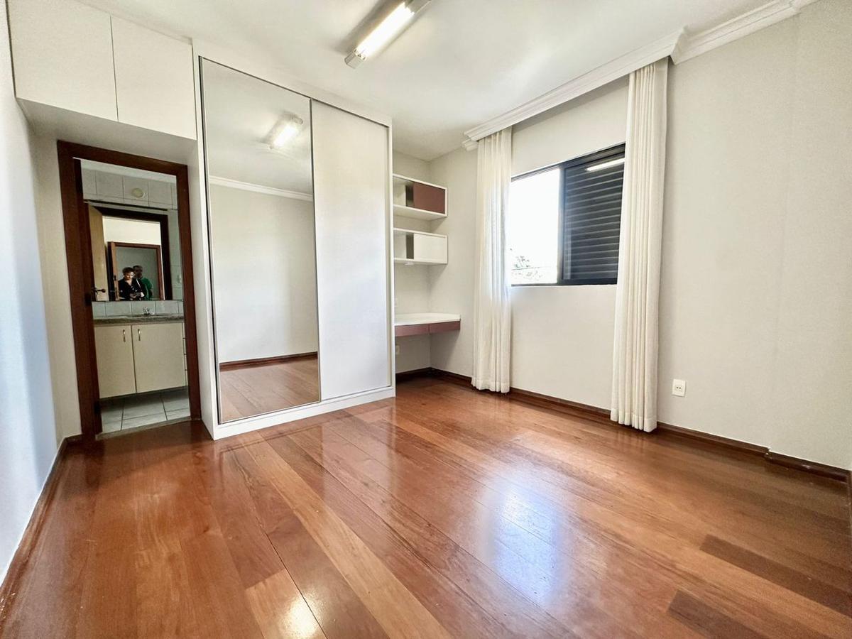 Apartamento, Horto, 4 Quartos, 3 Vagas, 2 Suítes