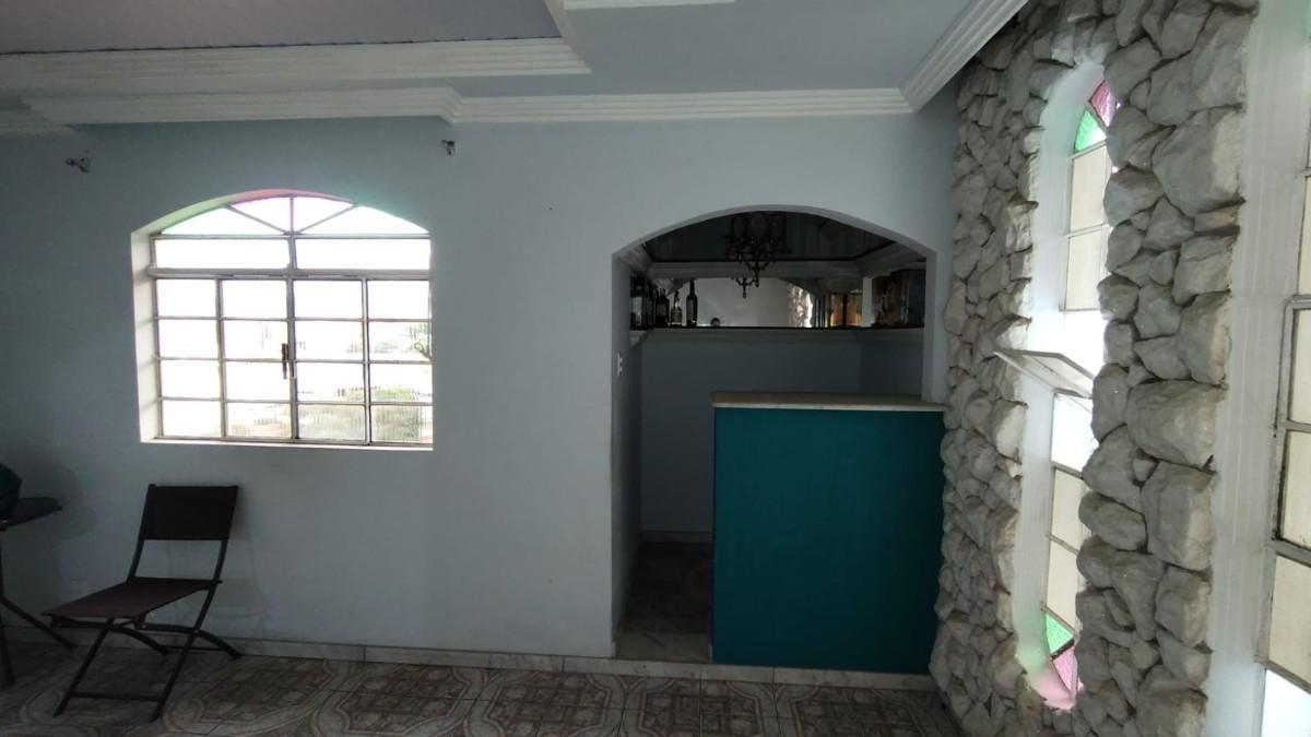 Casa, Ipê, 3 Quartos, 2 Vagas, 1 Suíte