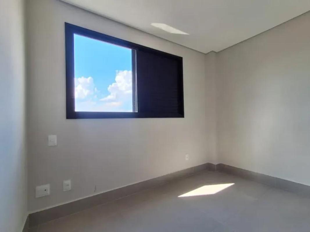 Cobertura, Planalto, 4 Quartos, 2 Vagas, 2 Suítes