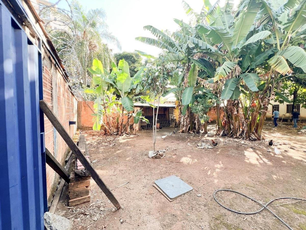 Lote, Serrano, 1 Quarto, 8 Vagas