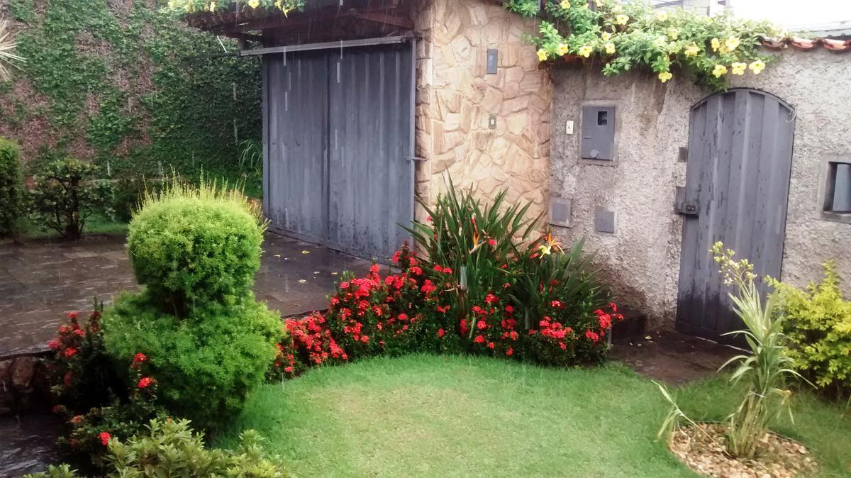 Casa, Caiçaras, 4 Quartos, 3 Vagas, 1 Suíte