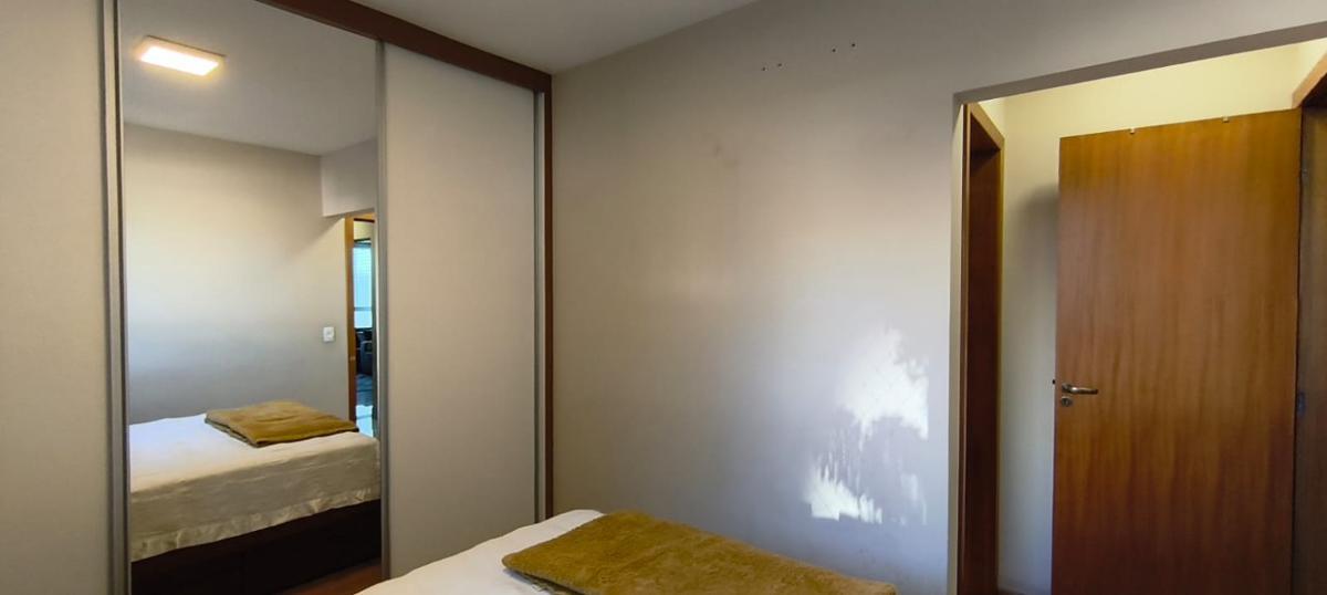 Apartamento, Esplanada, 3 Quartos, 2 Vagas, 1 Suíte