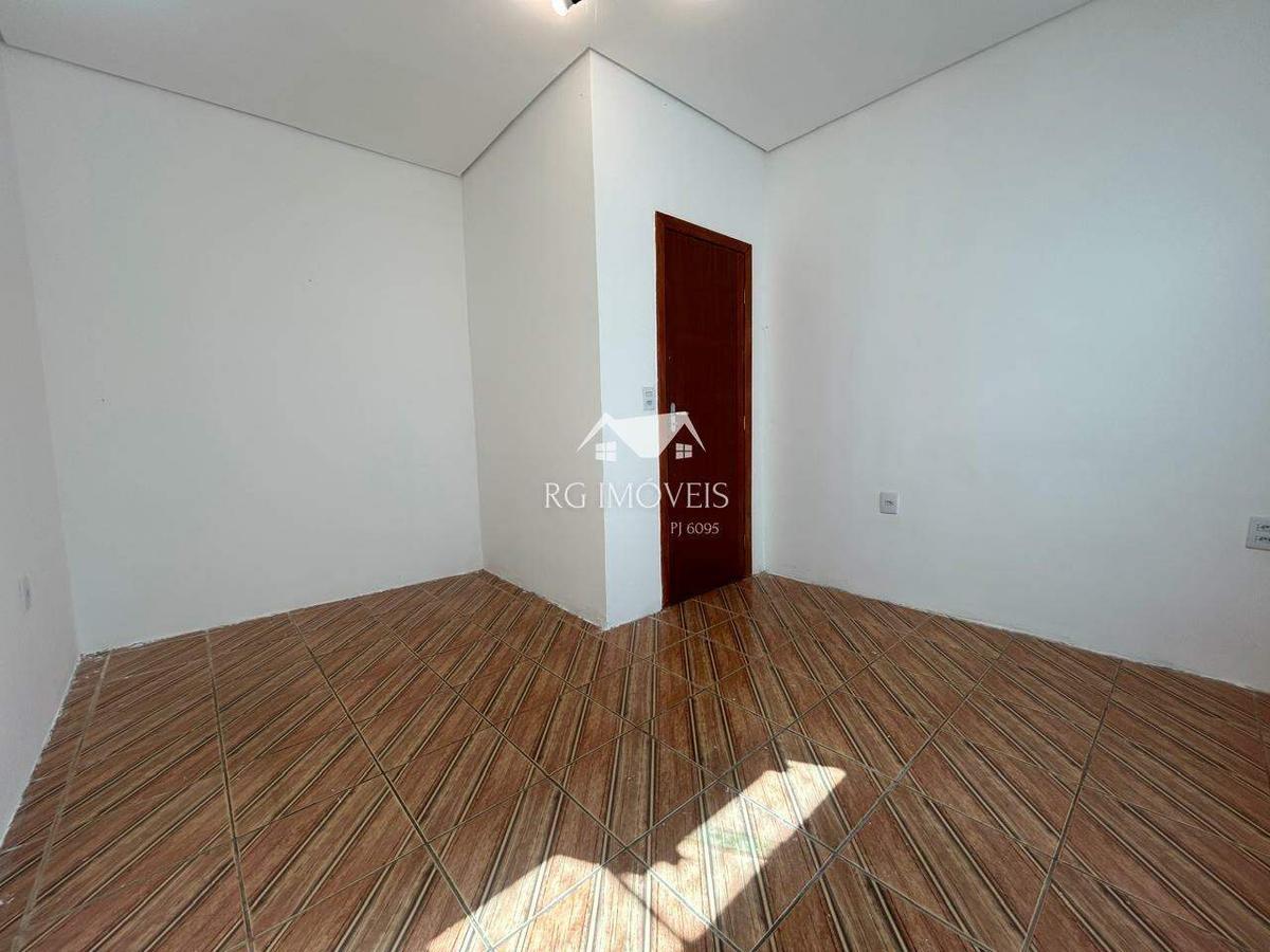 Casa, Novo Progresso, 2 Quartos, 6 Vagas