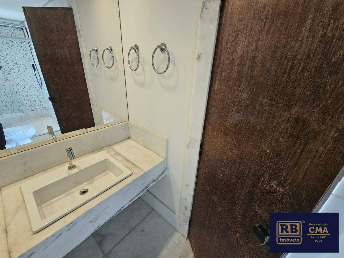 Apartamento, Funcionários, 4 Quartos, 2 Vagas, 1 Suíte