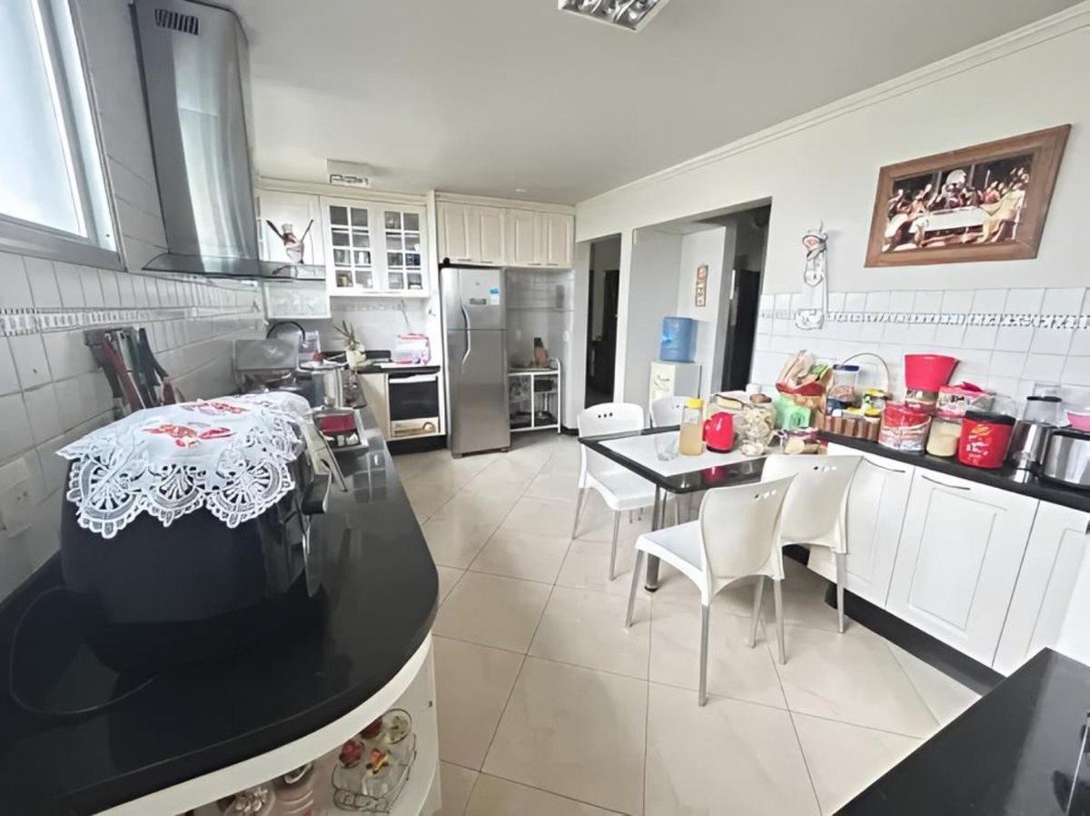 Casa, Ouro Preto, 5 Quartos, 3 Vagas, 3 Suítes