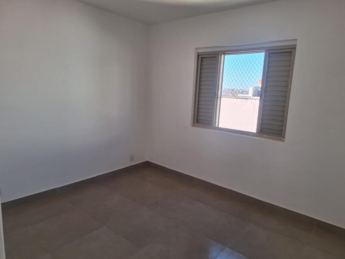 Apartamento, Centro, 2 Quartos, 1 Vaga
