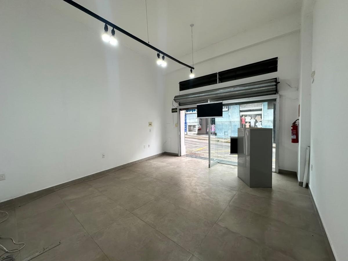 Andar, Centro, 0 Quarto, 0 Vaga