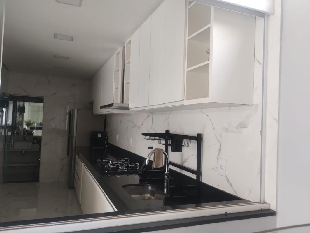 Casa, Centro, 3 Quartos, 4 Vagas, 2 Suítes