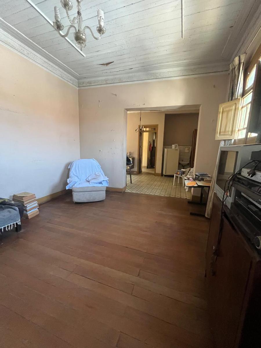 Casa, Centro, 5 Quartos, 0 Vaga